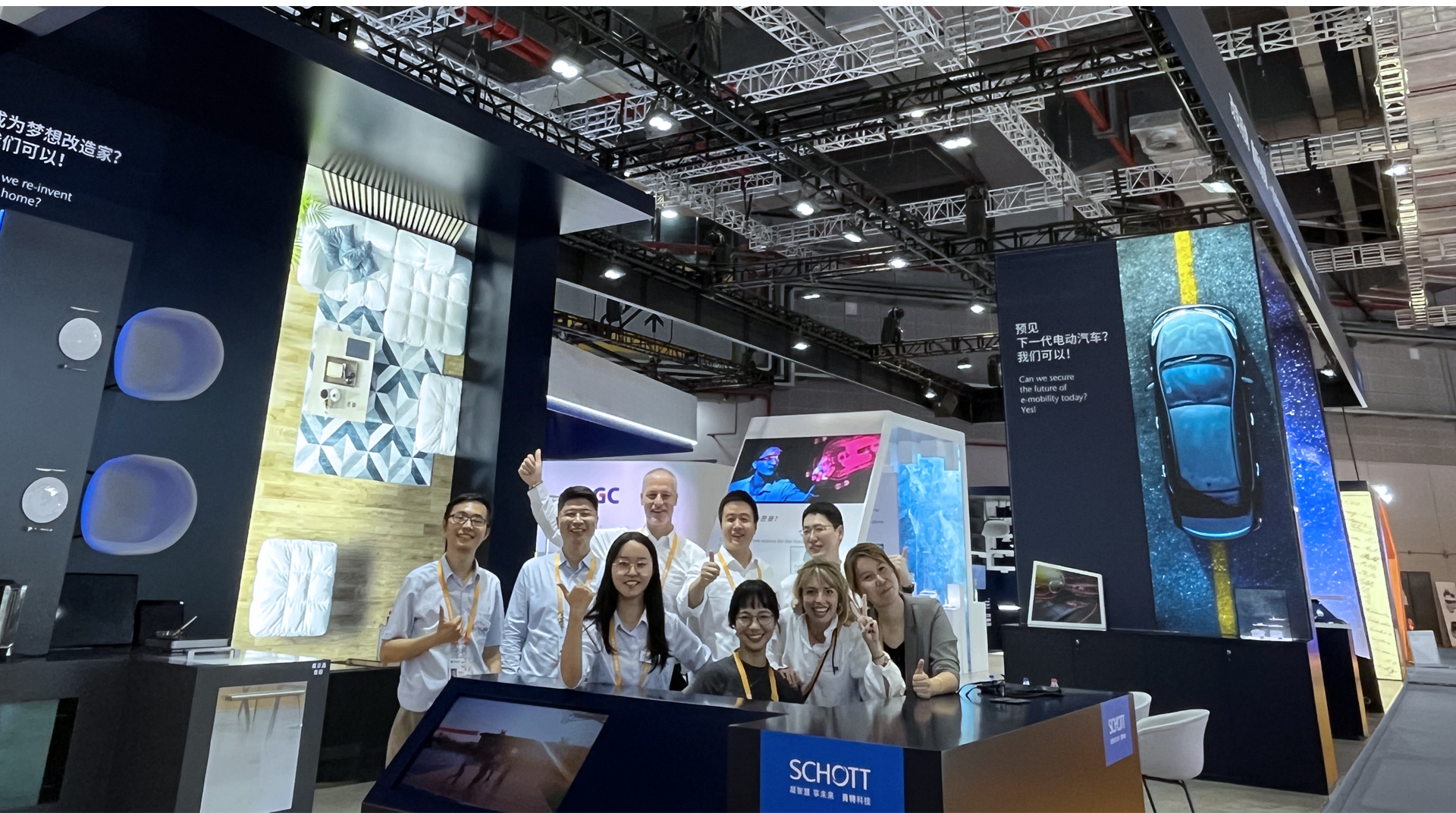 Twisting the Rules: A Transparent Booth for Schott